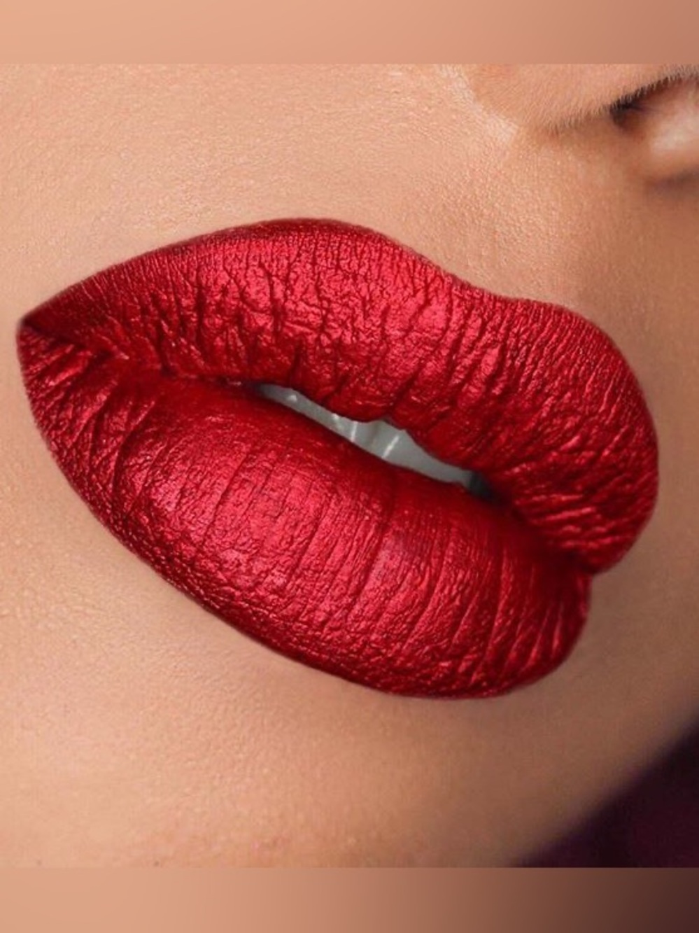 Metallic Red Lipstick - High-Impact Red Shine